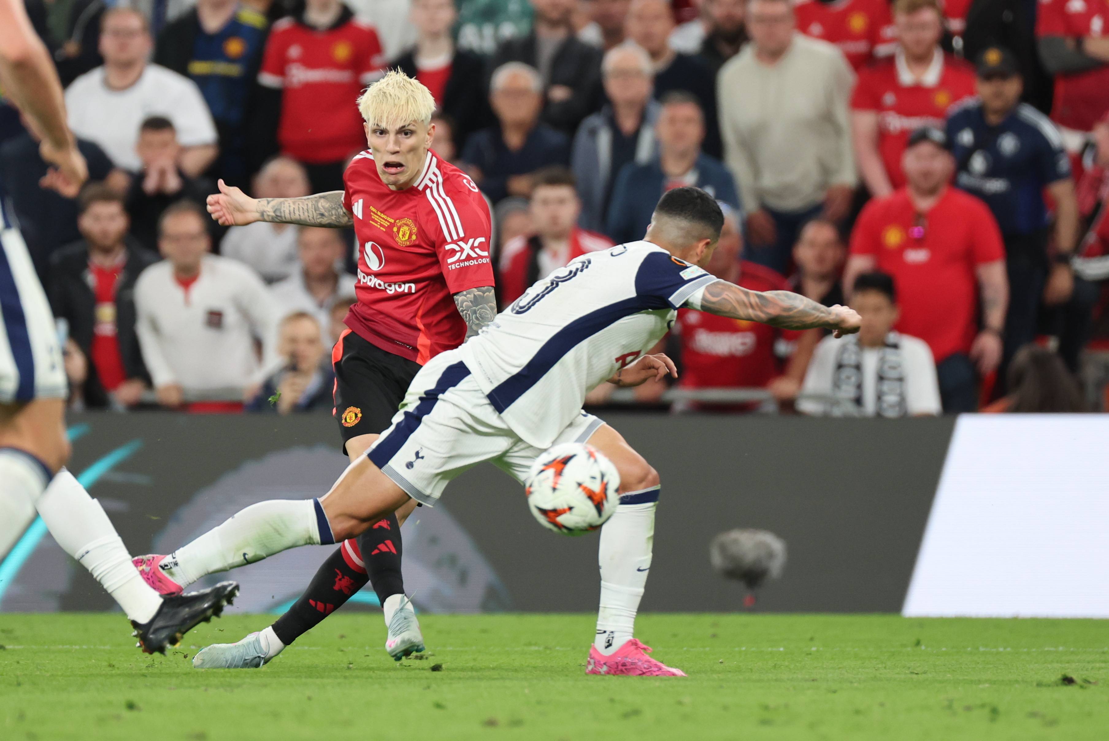 赛后突围战来临，巴黎圣日耳曼围绕欧超杯回应争议，底气十足，阵容厚度经受考验的简单介绍