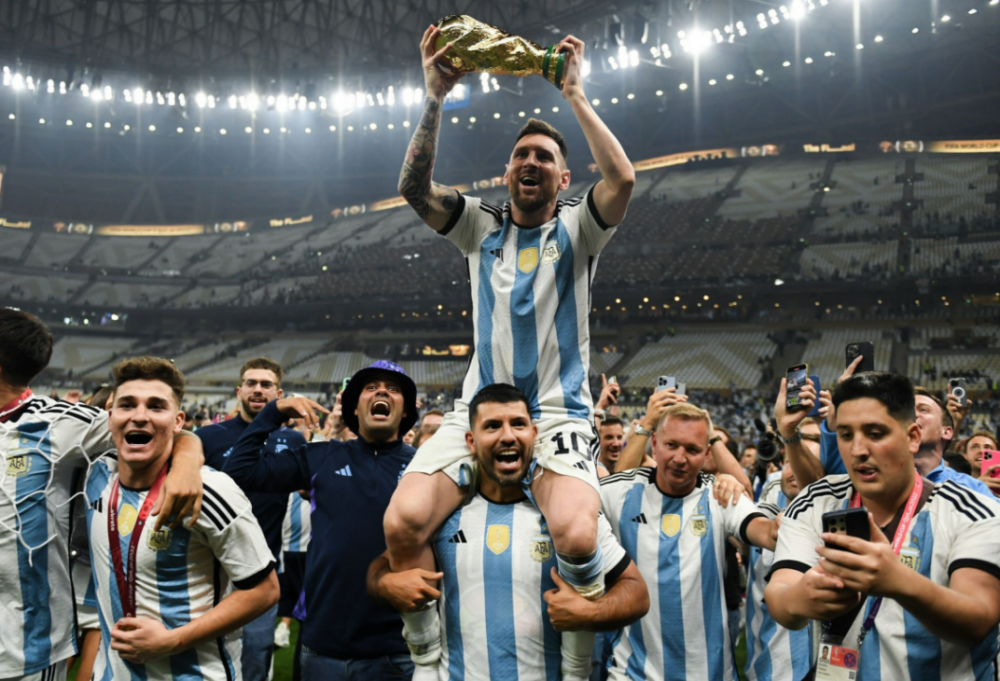 法国杯赛程吃紧，罗马加时末段更衣室发声，悬念犹存，高层口径保持一致的简单介绍