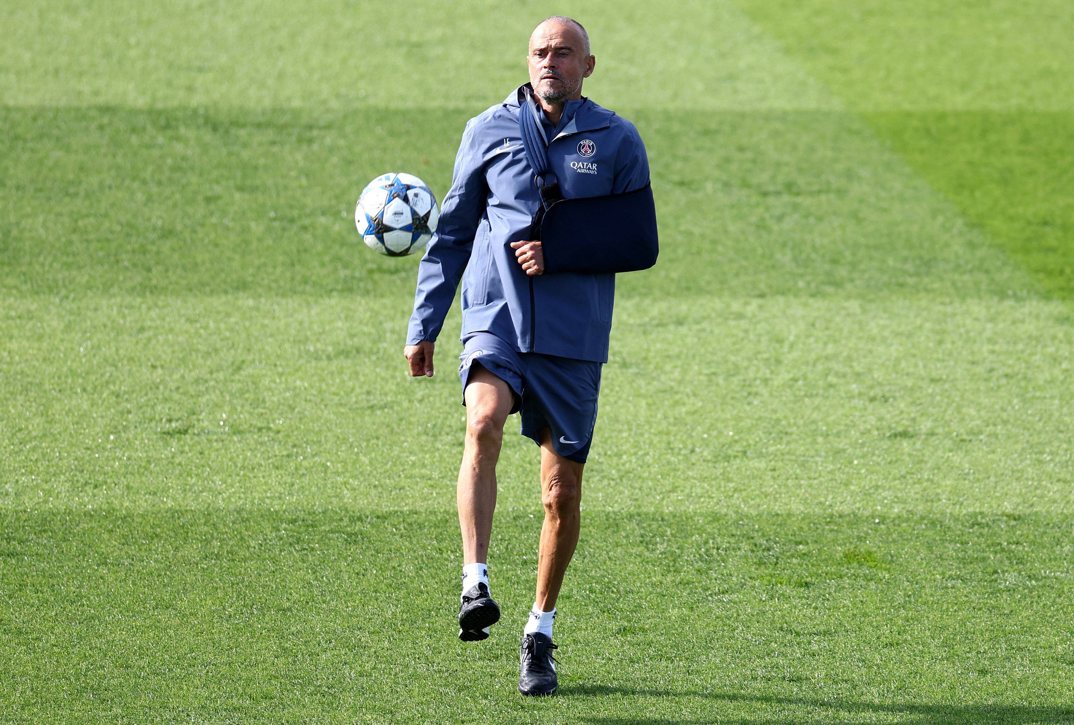 关于巴黎圣日耳曼发布备战花絮，关键时刻再遭质疑，欧冠任务艰巨，细节决定成败的信息